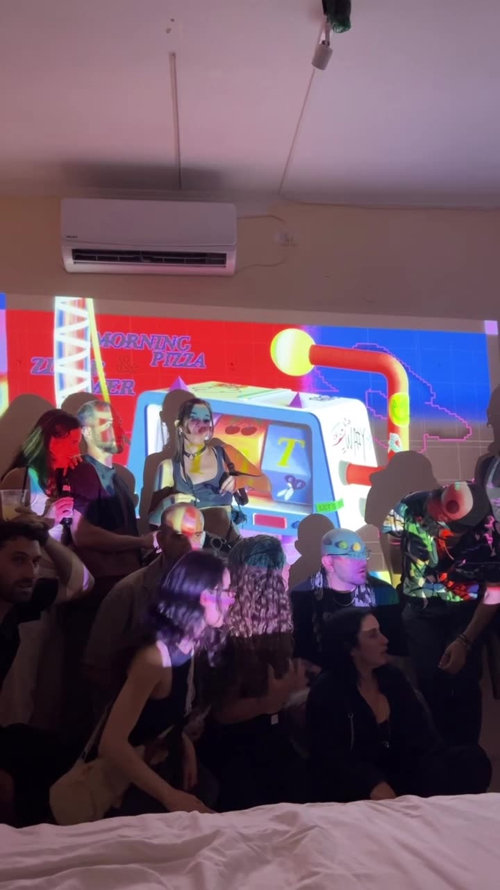Slot Machine running in the room